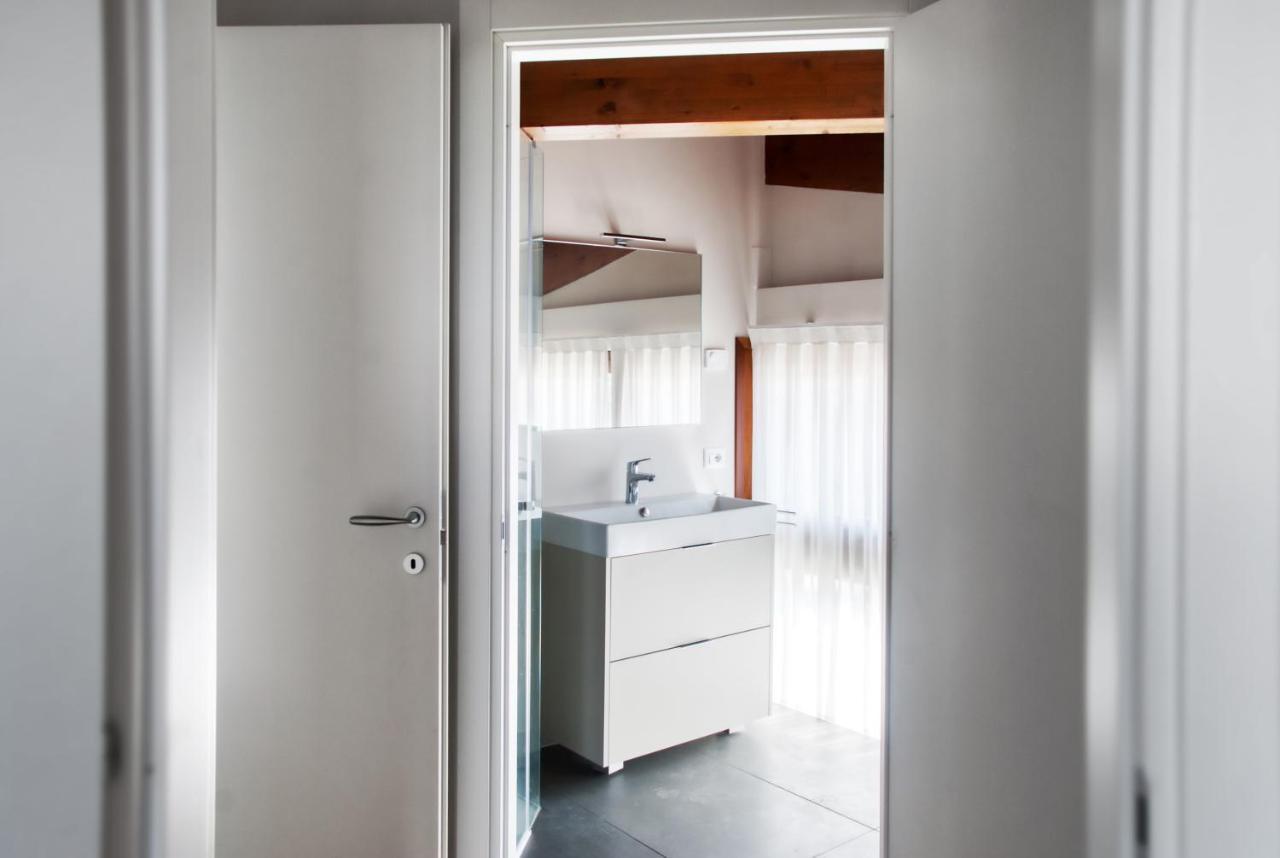 Residenza Puoti Apartment Peschiera del Garda Bagian luar foto