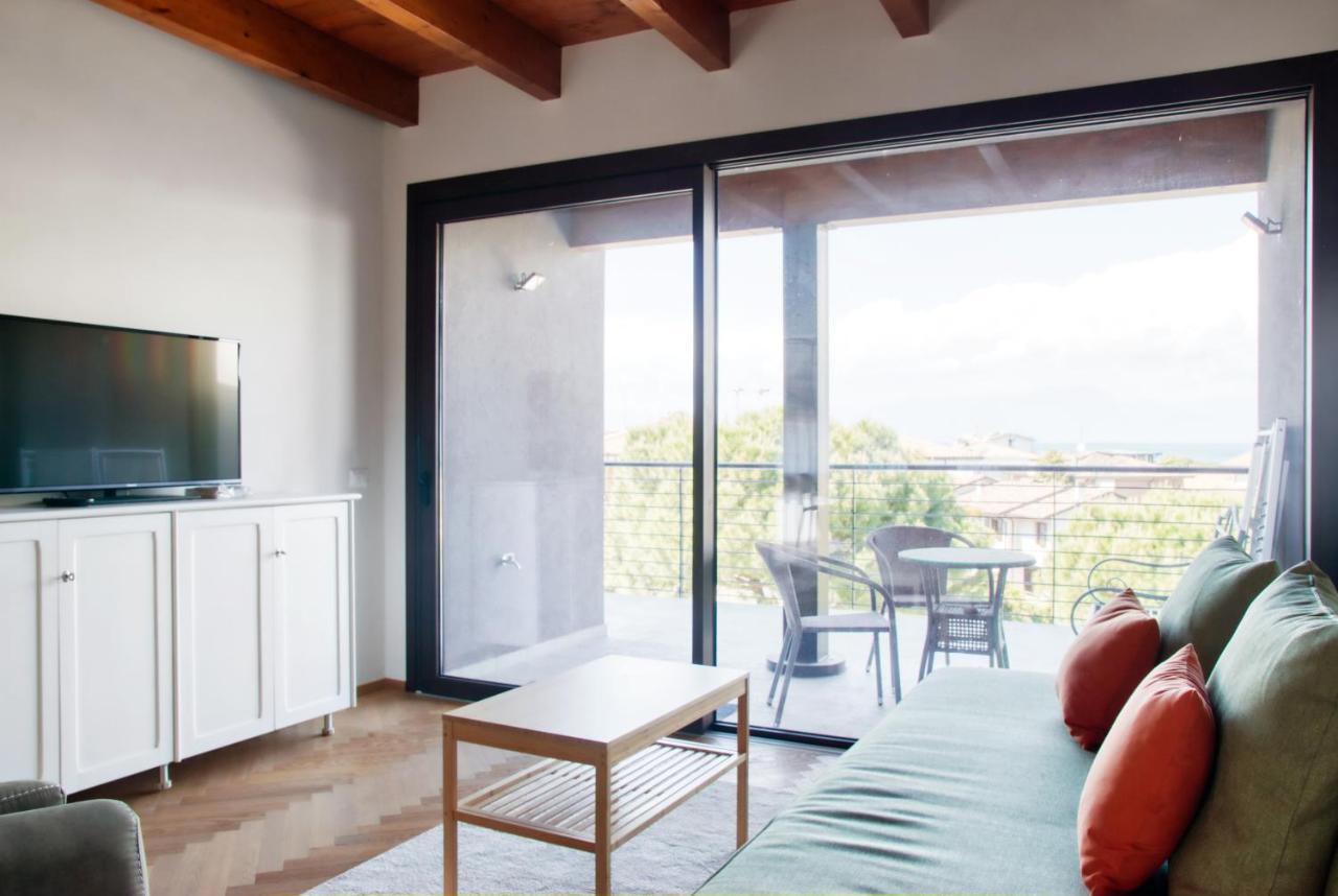 Residenza Puoti Apartment Peschiera del Garda Bagian luar foto